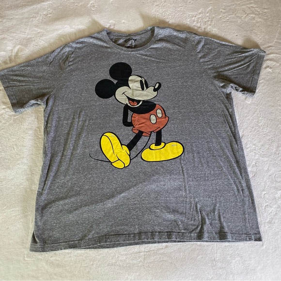 Mickey Mouse Soft Gray Short Sleeve Tee Shirt - Picture 1 of 6